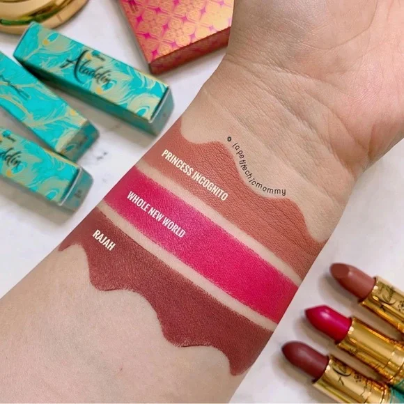 🧞‍♂️LE🧞‍♂️MAC Aladdin Collection Matte Lipstick- Princess Incognito